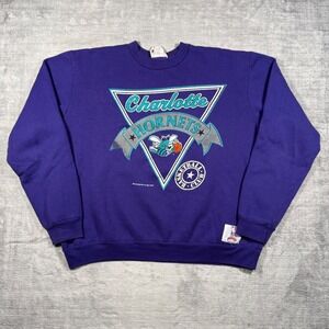 Charlotte Hornets Sweatshirt Mens Medium Purple Vintage 1988 Nutmeg NBA Crewneck